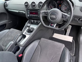 /photos/12000/130e3772-d0ce-4d92-85ec-30f4d5521ab0_i320x240.jpg