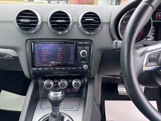 /photos/12000/22412dac-b237-4ac3-9d4c-b1325714045b_i320x240.jpg