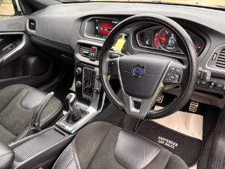 /photos/12000/256572b1-4a82-4d6b-8bb5-3d870a2104e4_i320x240.jpg