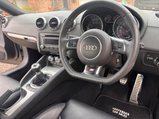 /photos/12000/3800eb6e-ff2d-4721-b460-deeeb909ab3d_i320x240.jpg