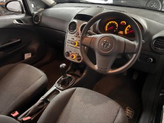 /photos/12000/54ce2cee-75e5-469c-a33f-1836948602d3_i320x240.jpg