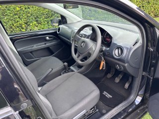 /photos/12000/61429d1e-243d-4d3b-908c-7707aec00081_i320x240.jpg