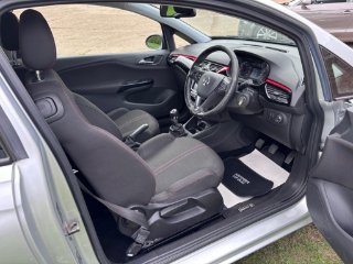 /photos/12000/701f15df-8306-44f0-b14c-55c7836718b5_i320x240.jpg