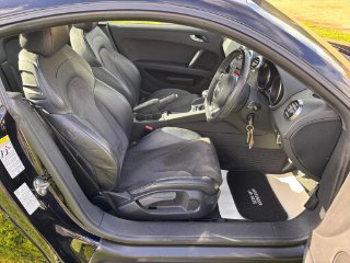 /photos/12000/7b7a5cde-b223-40e9-84d7-0edccba598df_i320x240.jpg